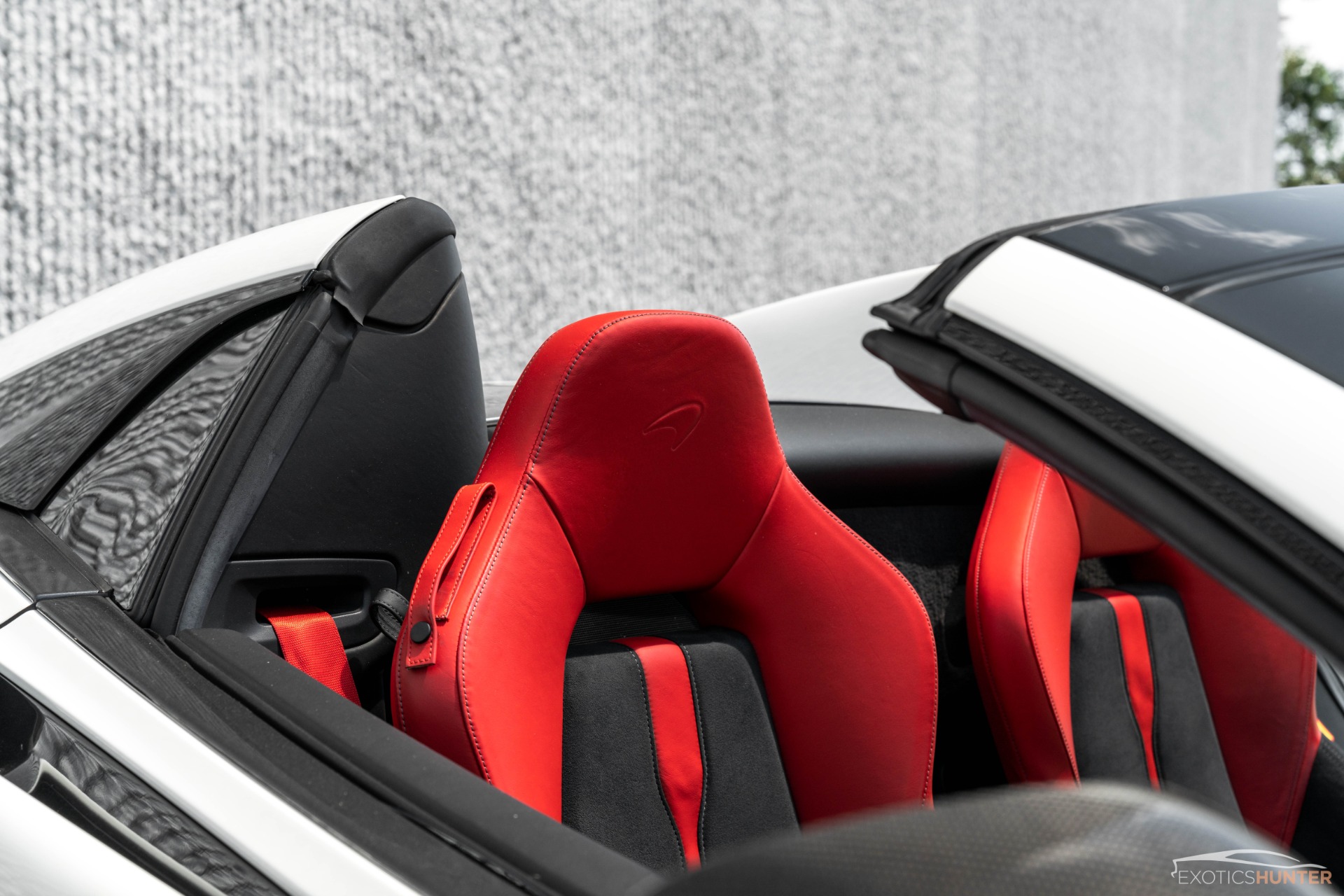 Used 2019 McLaren 570S Spider w/ Exterior Carbon Pack & Lux Pack +